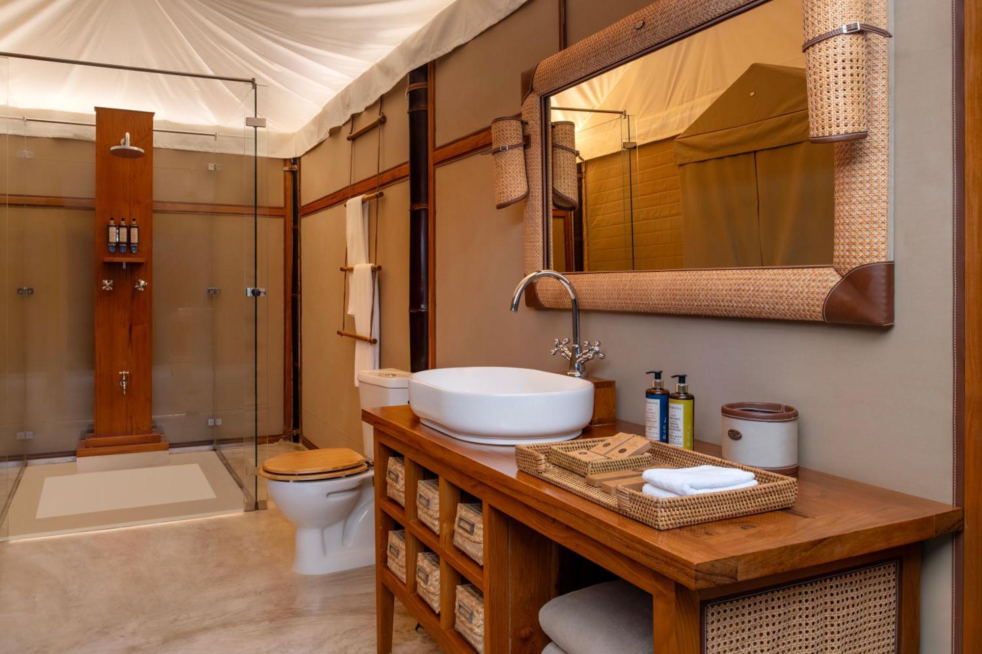 The Outpost Al Barari Camp Hotel Mesaieed Exterior photo